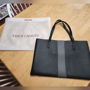 🌟NWOT🌟 Vince Camuto Pebbled Vegan Leather